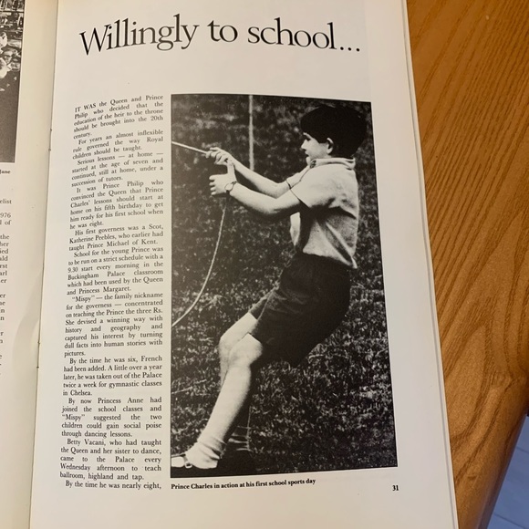 Livre souvenir du prince Charles et lady diana . En anglais 48 pages - Picture 6 of 11